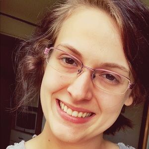 Meet your Posher, Mikayla